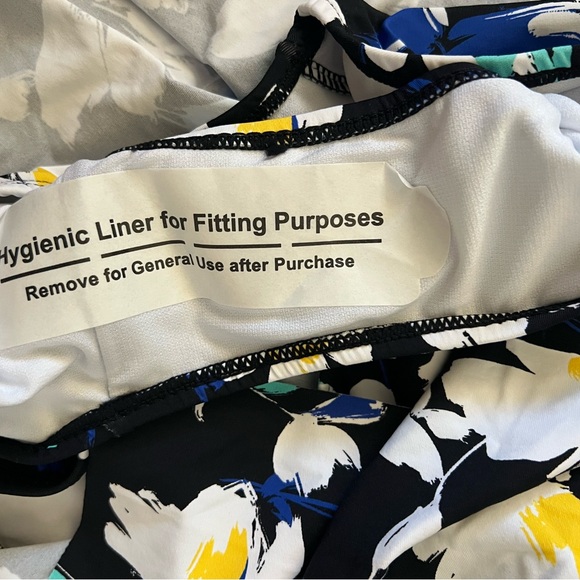 Liz Claiborne Women's Floral Swim Dress-Size 14 - Picture 9 of 11